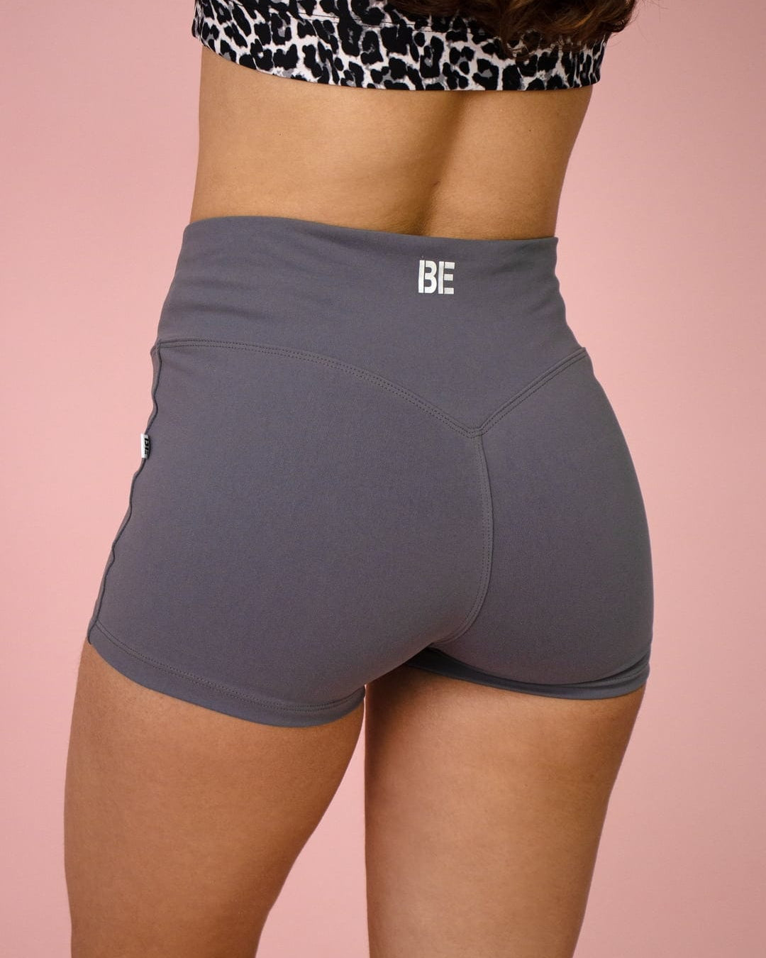Short corto Lovely